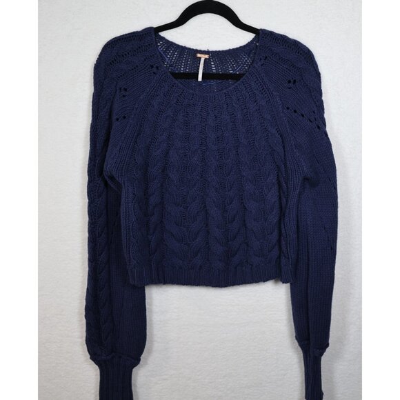 Free People Dreamers Cable Knit Cropped Sweater Women's XS Navy Blue - Picture 1 of 5